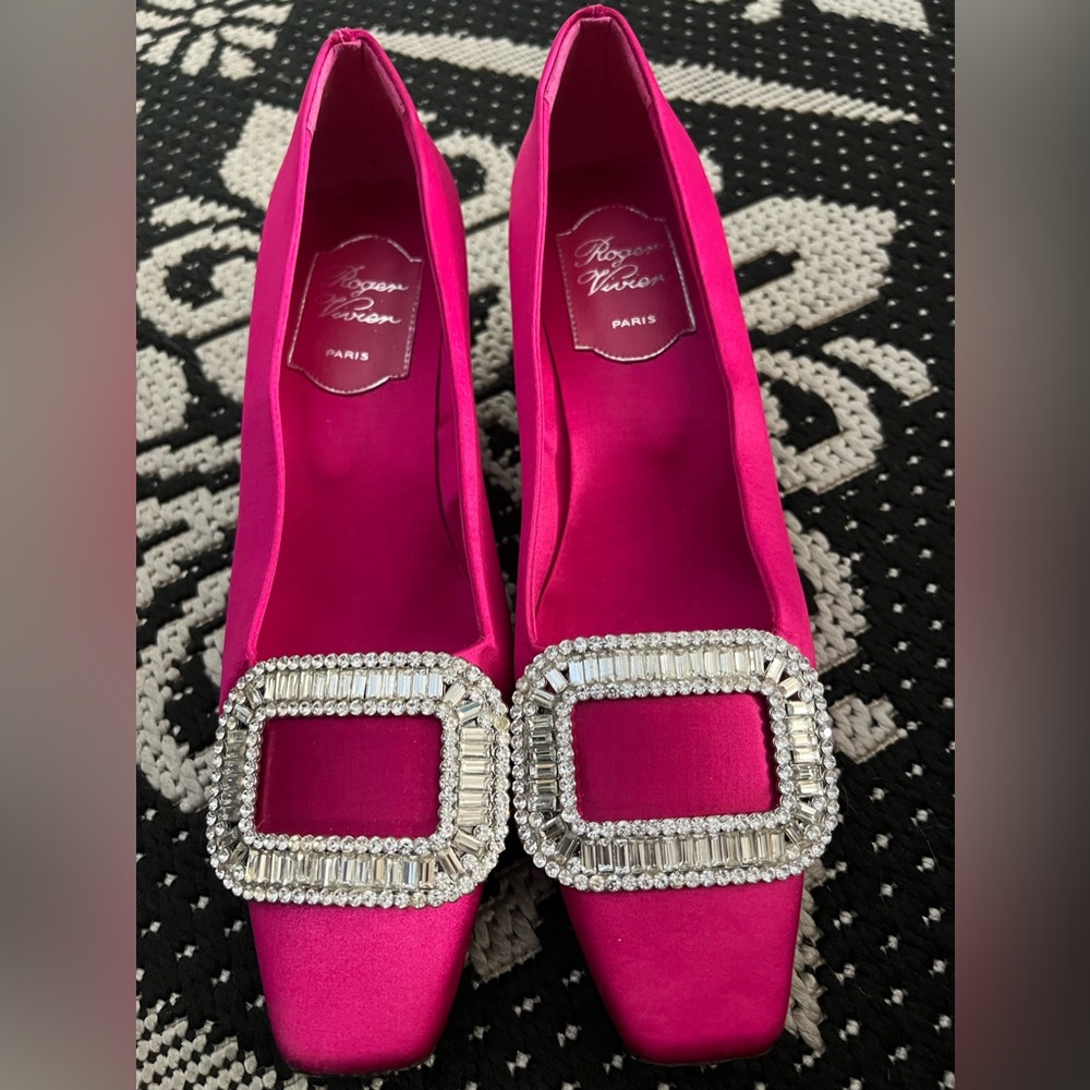 Roger Vivier Paris Satin Block Heel Pump  Size 37